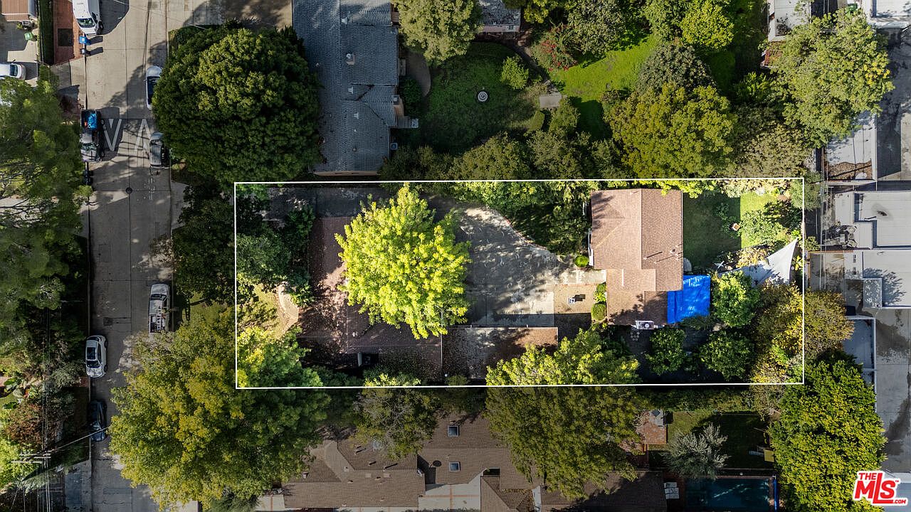 Aerial view with parcel outline